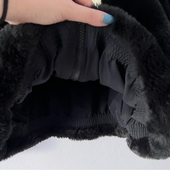 Nike Women's Sportswear Plush Faux Fur Swoosh Jacket XS - Picture 12 of 16